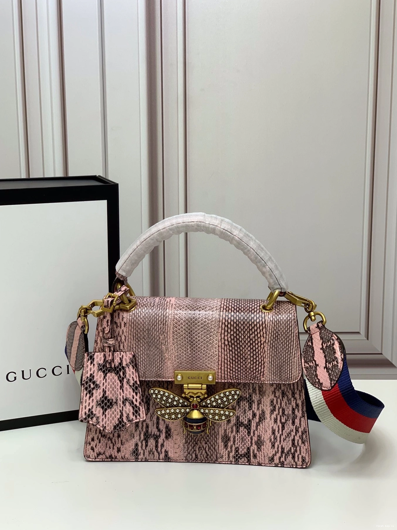 GUCCI Margaret Queen 0810